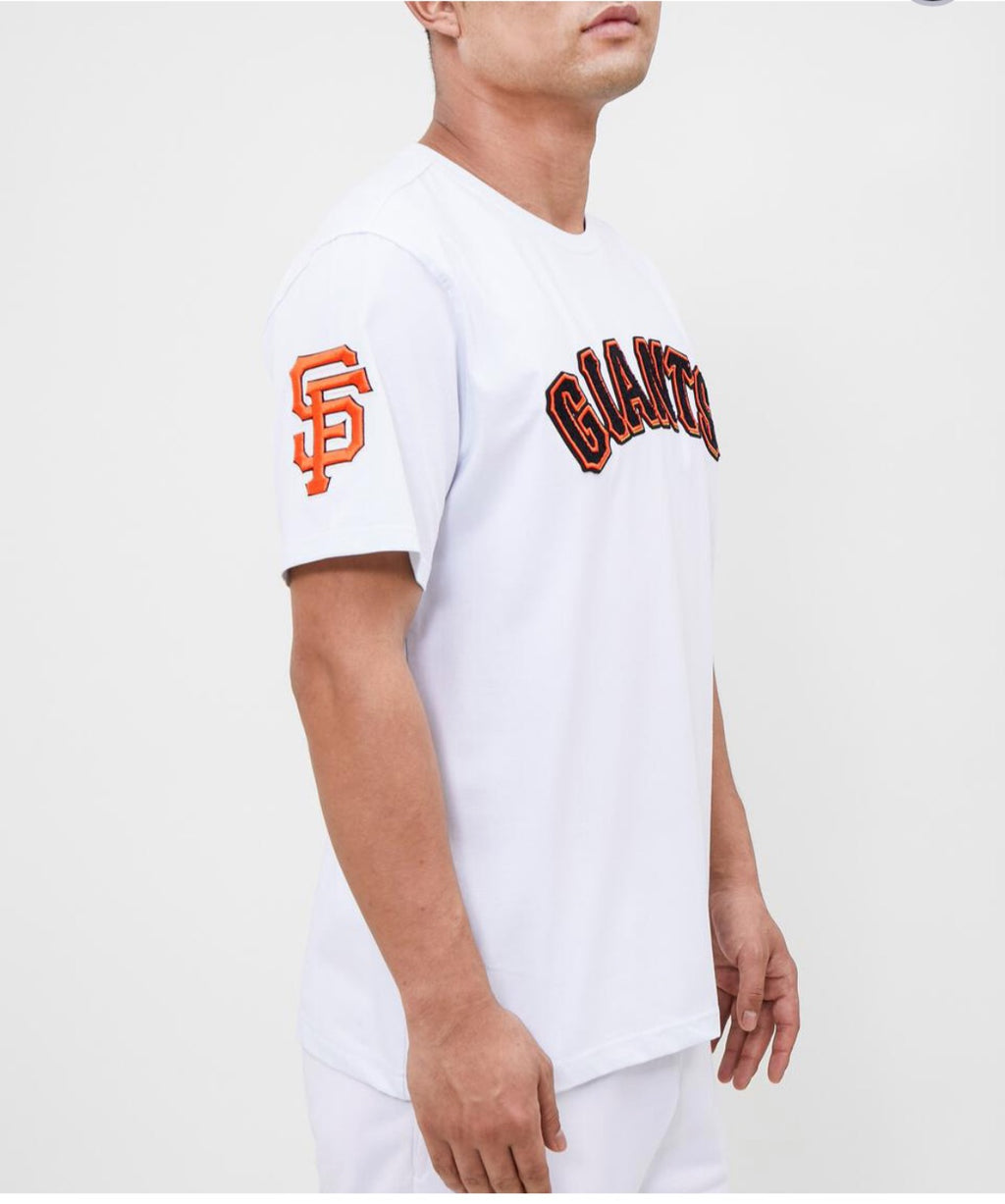 Pro Standard 2 Piece San Francisco Giants Short Set