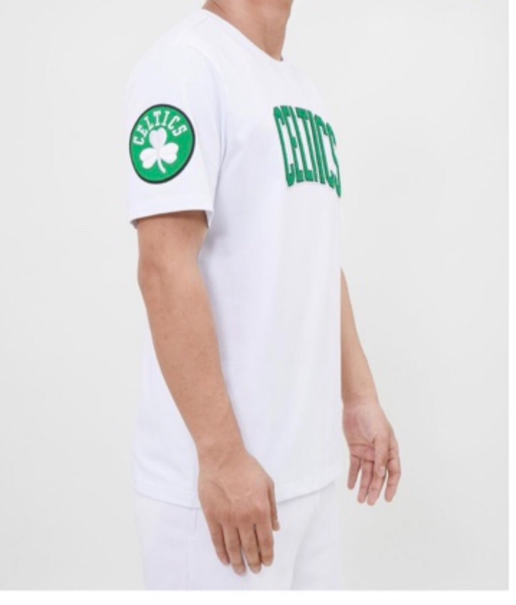 Pro Standard 2 Piece White Boston Celtics Short Set