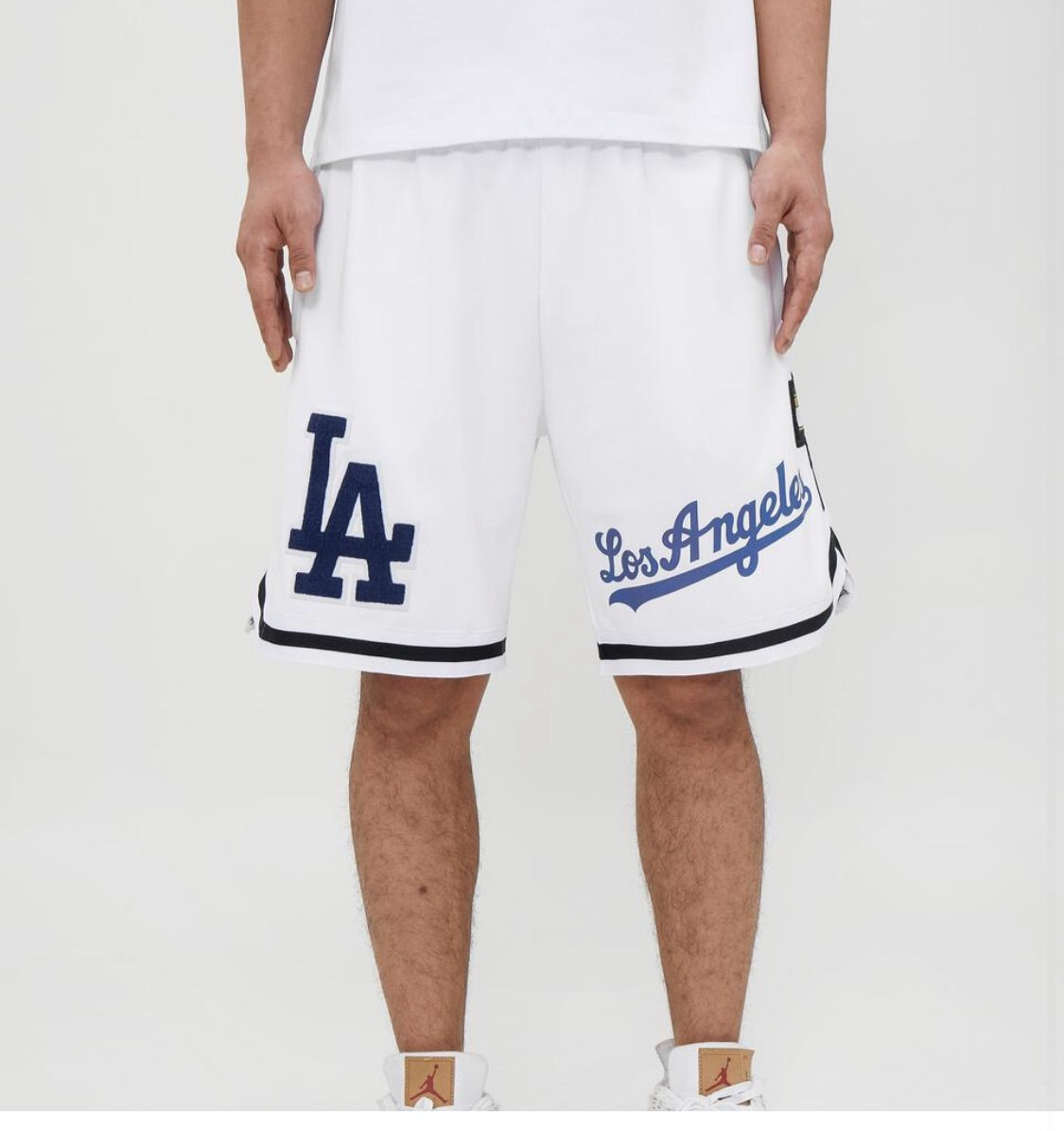 Pro Standard 2 Piece White LA Dodgers Short Set
