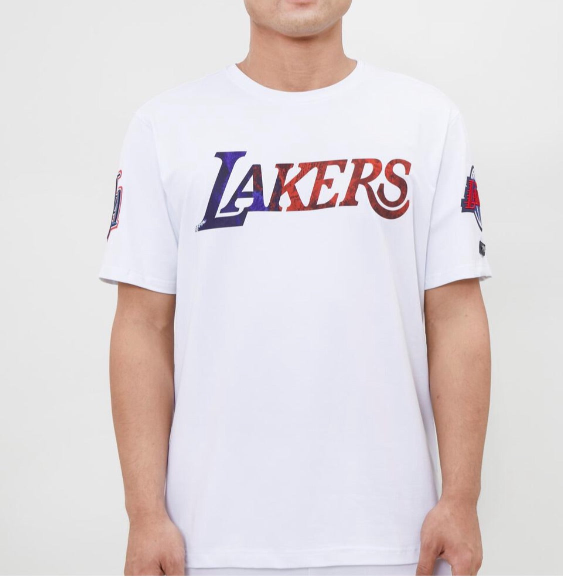 Pro Standard LA Lakers Sports Tee Shirt